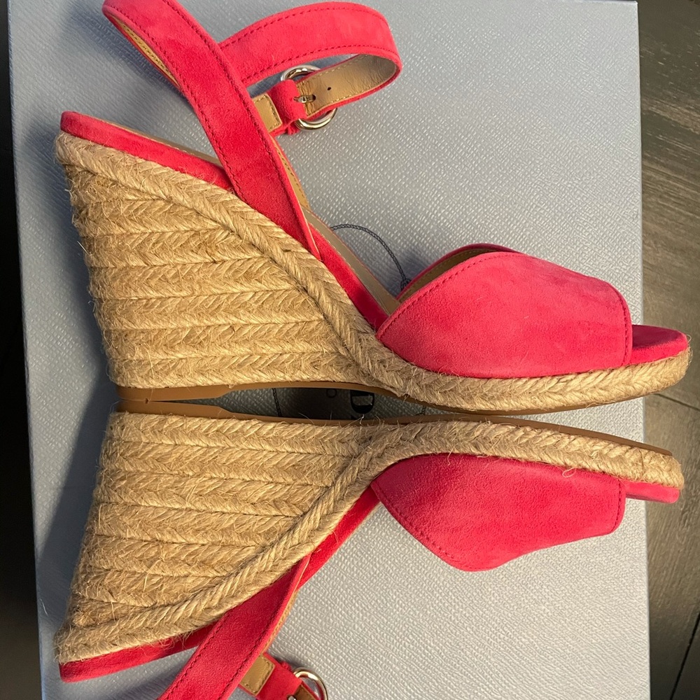 authentic Prada shoes - Picture 5 of 8